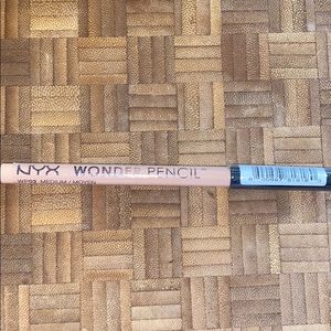 COPY - NYX Wonder Pencil